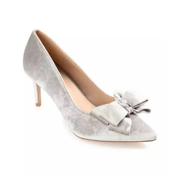 Journee Collection Shoes - Velvet bow silver pumps, women, size 6.5, holiday, party, evening